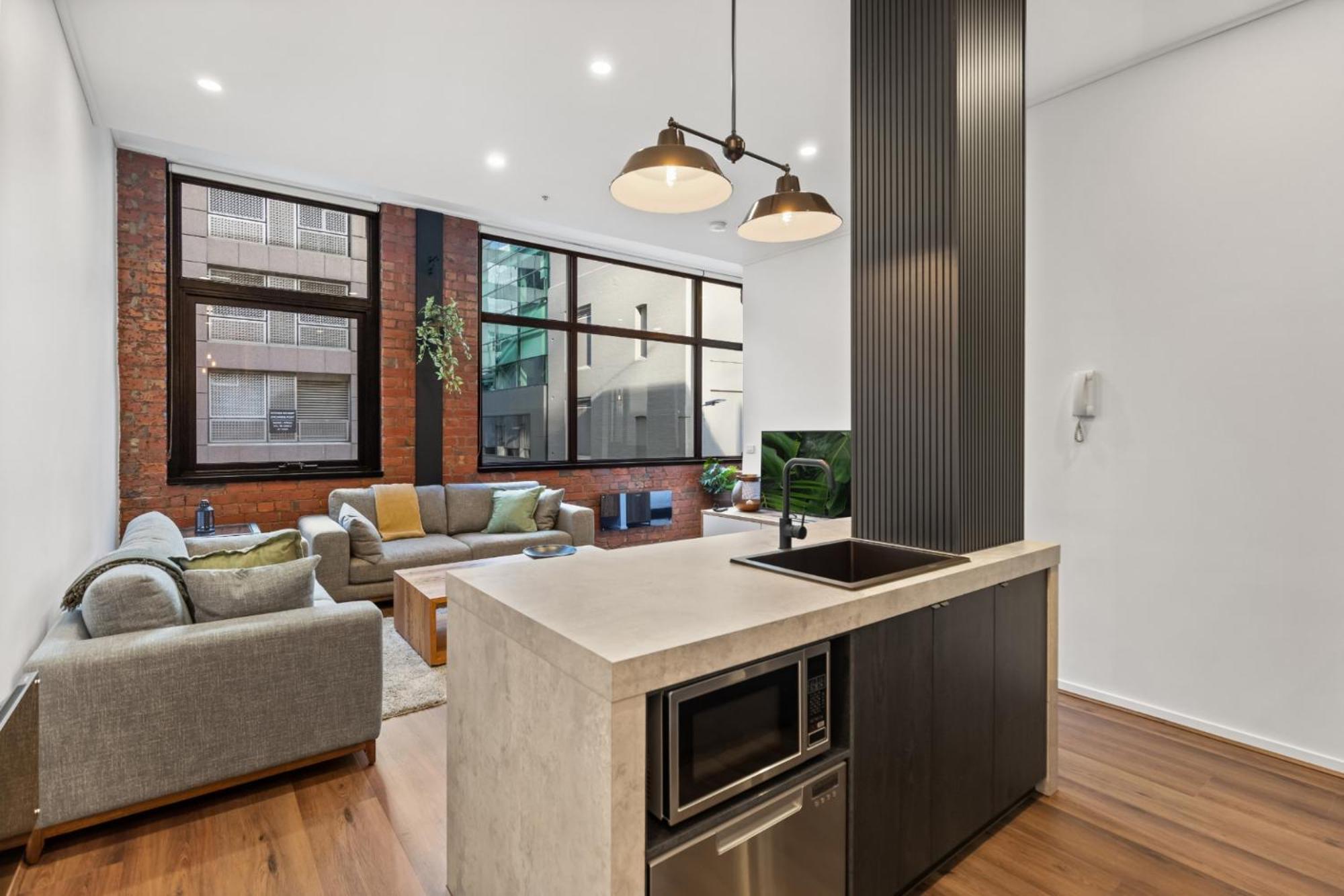 1-Bed Warehouse Conversion In Melbourne Cbd Apartman Kültér fotó